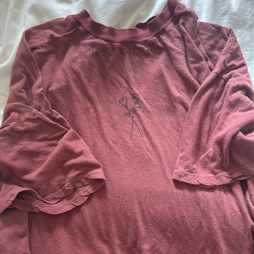 Rare cropped Selkie shirt